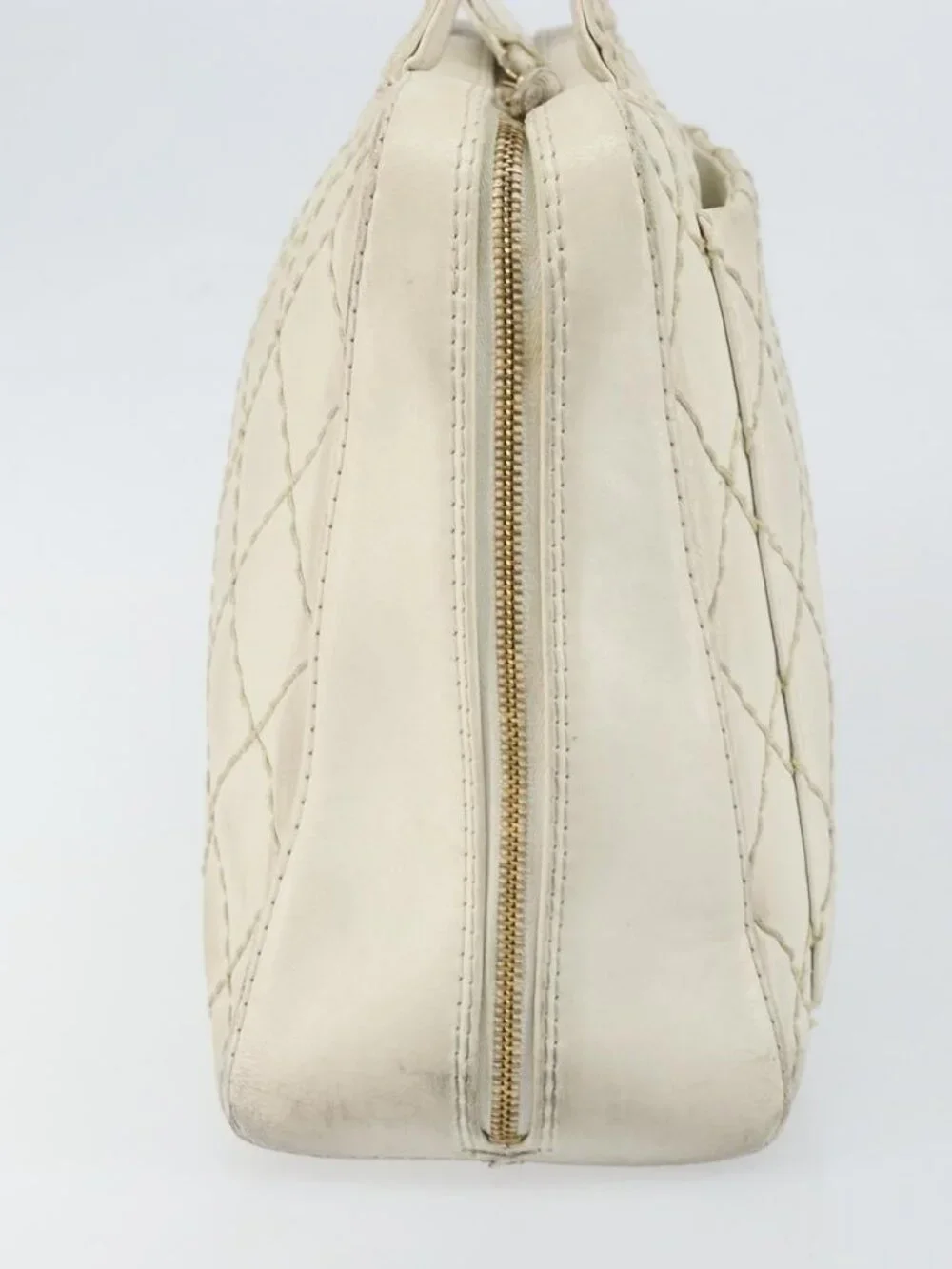 CHANEL Wild Stitch Hand Bag Leather White Gold CC Auth BA6858